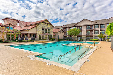 The Life At Brighton Estates Apartments - Houston, TX