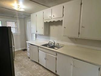 457 Woodland Ave unit 457 - Wooster, OH