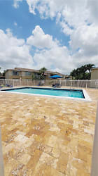 4570 NW 79th Ave #2A - Doral, FL