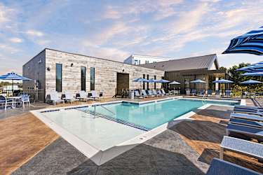 FIFTEEN51 Apartments - Lexington, KY