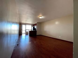 61-45 98th St unit 17N - Queens, NY