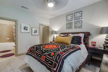 Villas At Sundance Apartments - New Braunfels, TX