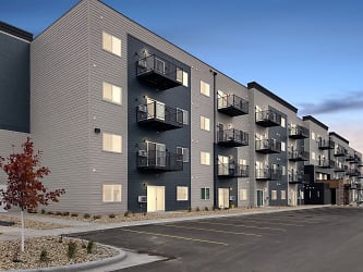 District 29 Apartments & Townhomes - Fort Dodge, IA