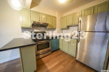 25-25 23rd St - Queens, NY