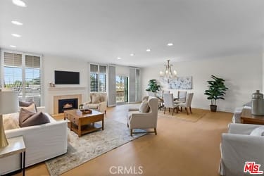 1739 Federal Ave #302 - Los Angeles, CA