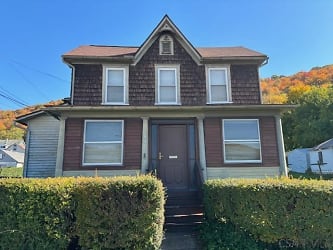 94 Cooper Ave #2ND - Johnstown, PA