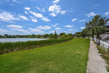 The Park At Lake Magdalene Apartments - Tampa, FL