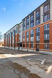 Empresa Apartments - Brockton, MA