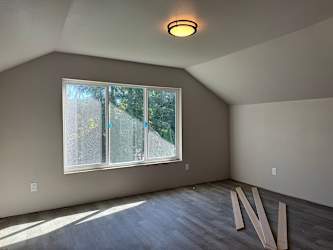 8734 120th Ave NE unit 1 - Kirkland, WA