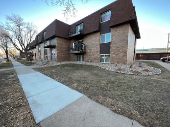 3509 S Willow Ave - Sioux Falls, SD
