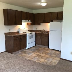 821 36th Ave S unit 821-10 - Grand Forks, ND