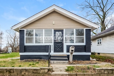 1119 N Belmont Ave - Indianapolis, IN