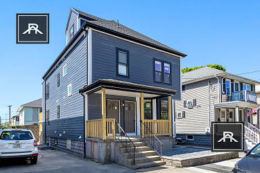 70 Stanley Ave unit 2 - Medford, MA