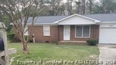 4447 Ruby Rd - Fayetteville, NC
