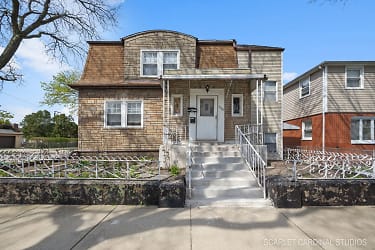 3300 N Osage Ave #2 - Chicago, IL