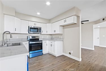 6374 Gage Ave #229 - Bell Gardens, CA