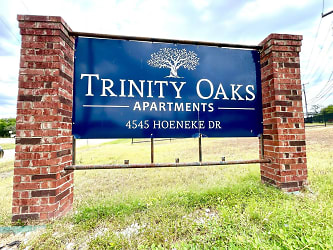 Trinity Oaks Apartments - Kirby, TX