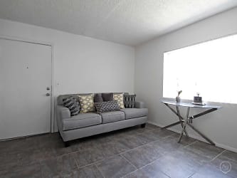 Mellow Square Apartments - Phoenix, AZ