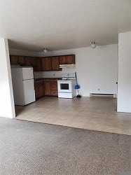 424 1st Ave NW unit 14 - Pelican Rapids, MN