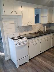 907 5th St - Sheldon, IA