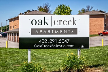 Oak Creek Apartments - Bellevue, NE
