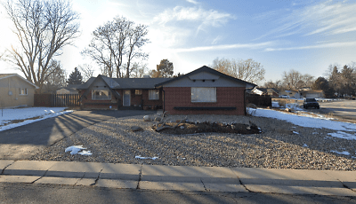 6033 Nelson St - Arvada, CO