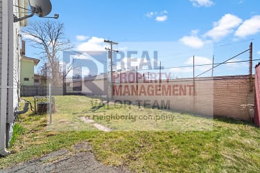 1770 Alcoy Rd - Cleveland, OH