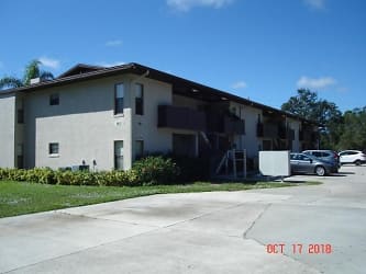 1051 Clearmont St NE #201-1 - Palm Bay, FL