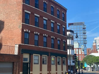 556 Commercial Street unit 2 - Boston, MA