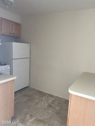 600 ASYLUM AVE Apartments - Hartford, CT