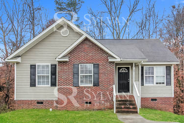 3709 Capps Hill Dr - Charlotte, NC