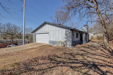 5800 Green Valley Ave - North Little Rock, AR