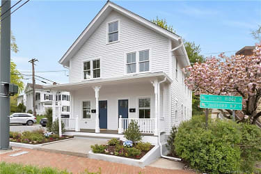 56 Main St - New Canaan, CT