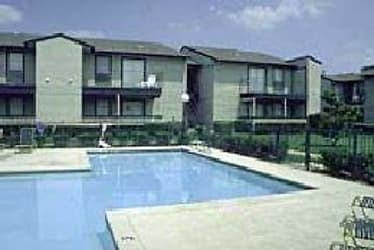 Willow Ridge Apartments - Lewisville, TX