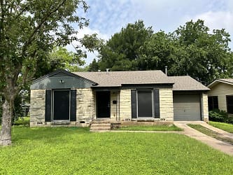 1610 S 39th St - Temple, TX