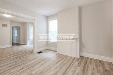 8346 Anthony Wayne Ave - Cincinnati, OH
