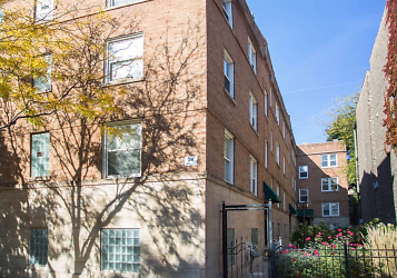 722 W Barry Ave unit 3N - Chicago, IL