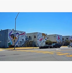 1088 Alamitos Ave unit V - Long Beach, CA