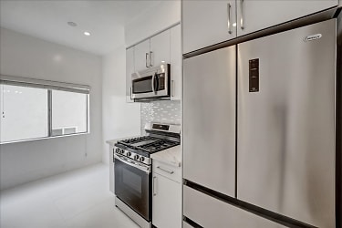 329 S Doheny Dr unit 1 - Beverly Hills, CA