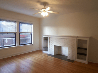 1966 W Lawrence Ave unit 60640 4801-4813 - Chicago, IL