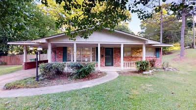 111 Easthaven Rd - Montgomery, AL