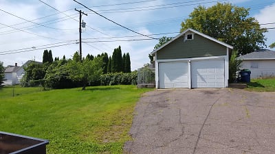 926 S 1st Ave - Wausau, WI