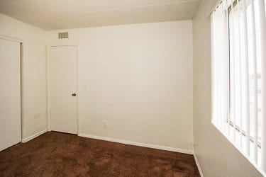 GC 3734 Apartments - Phoenix, AZ