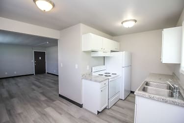 6 Flats VI Apartments - Sioux Falls, SD