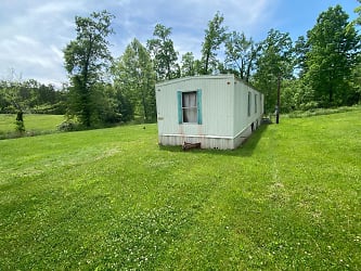 380 Airport Rd unit 380 - Morehead, KY