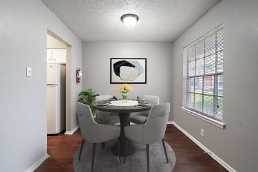 The Villas At 1404 Apartments - Fort Worth, TX