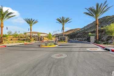 164 Cabo Cruces Dr - Henderson, NV