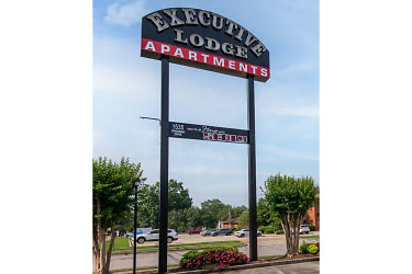 Executive Lodge Apartments - Huntsville, AL
