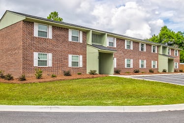 Maverick Trails Apartments - Statesboro, GA