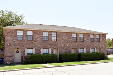 5749 Shadydell Dr - Fort Worth, TX